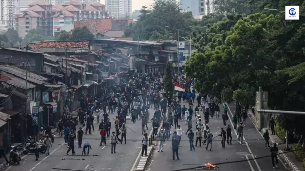polisi klarifikasi